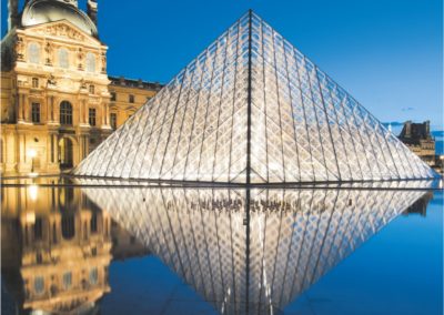 Piramide del Louvre - Parigi, Francia
