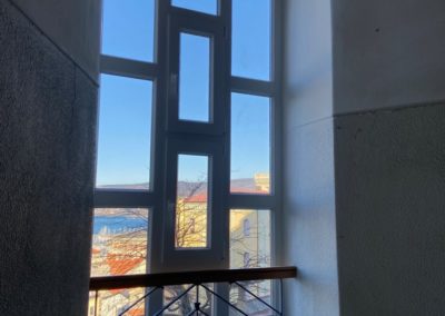 Vano scale vista mare